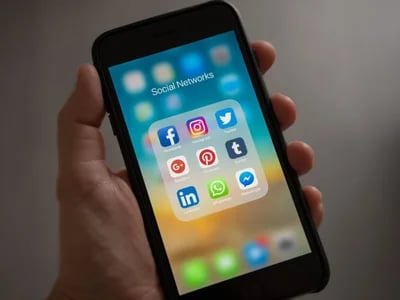 Charlotte Social Media Company Models for 2026: Platform Expertise, AI Tools & Analytics