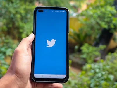 7 Twitter Marketing Tactics Brands Use to Stay Visible in Real-Time Conversations