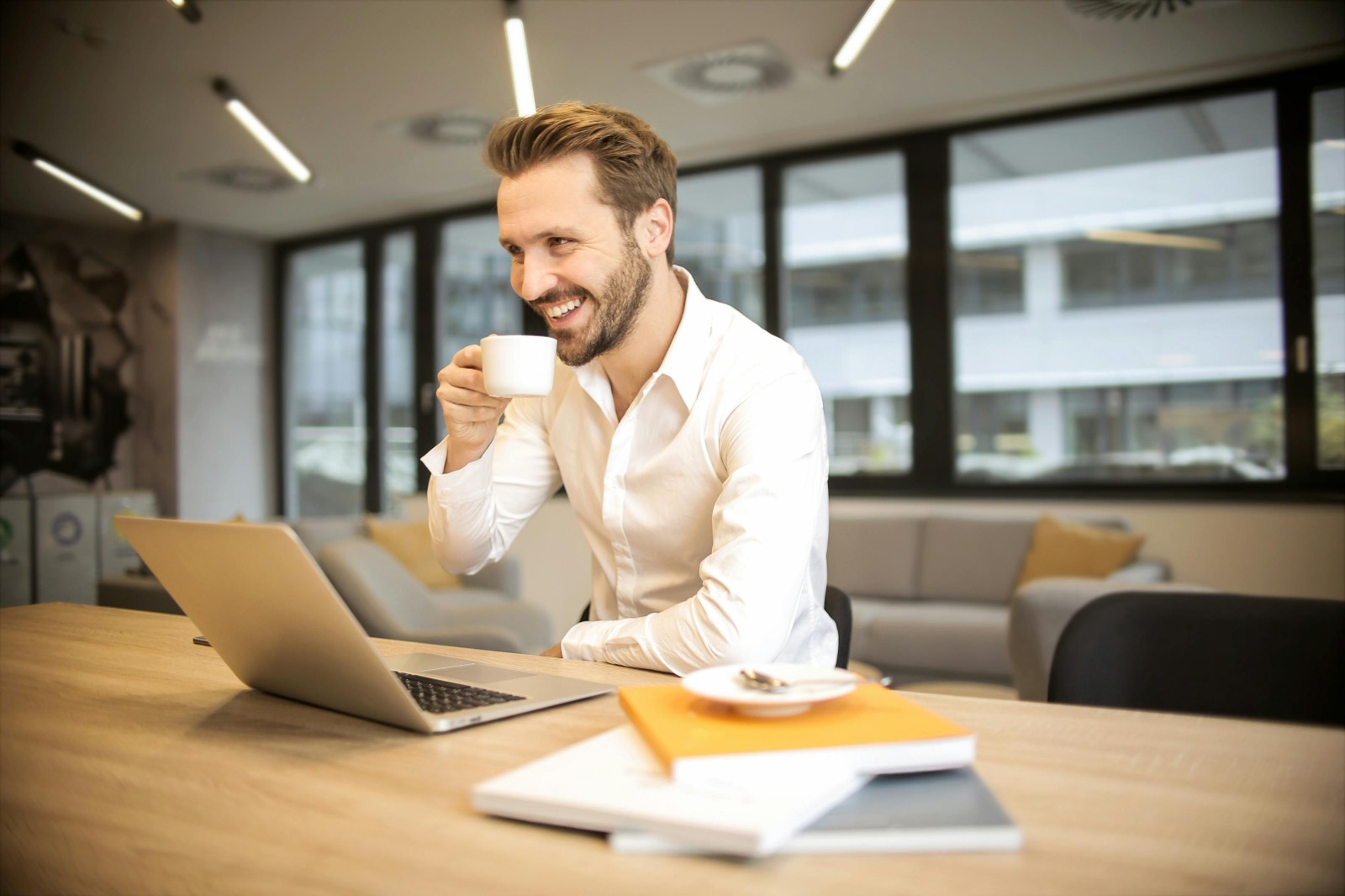 Rent LinkedIn Account That’s Ready for Outreach Today